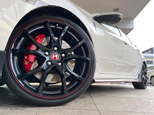 HONDA CIVIC HATCHBACK 2017 Image 31