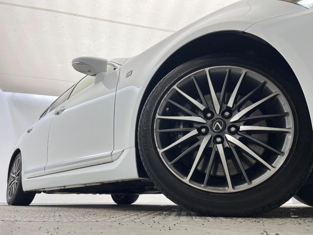 TOYOTA LEXUS LS460 2013 Image 31