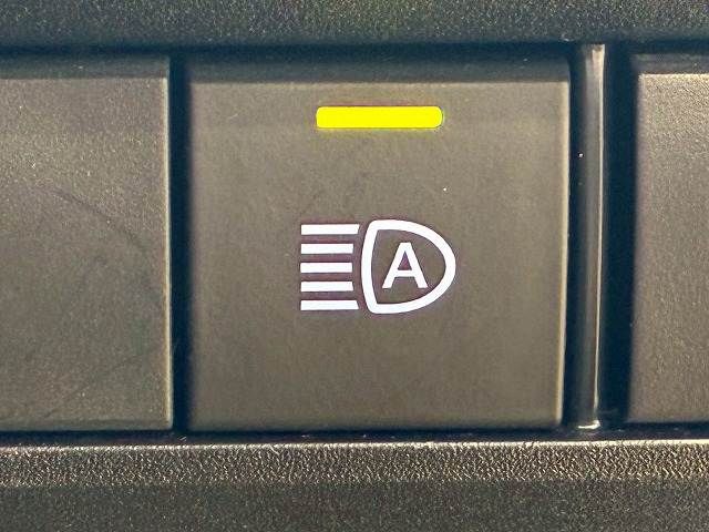 TOYOTA NOAH 2023 Image 31