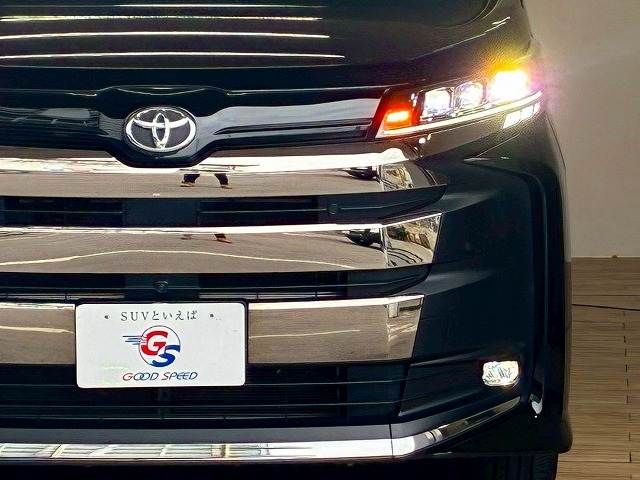 TOYOTA NOAH 2023 Image 31