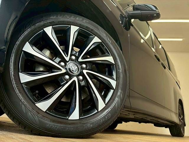 TOYOTA NOAH 2023 Image 31