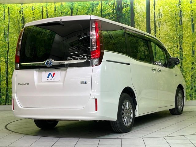 TOYOTA ESQUIRE HYBRID 2015 Image 31