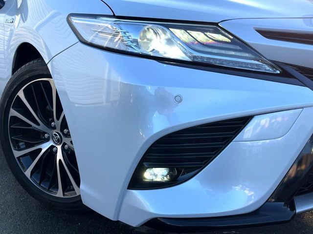 TOYOTA CAMRY HYBRID 2019 Image 31