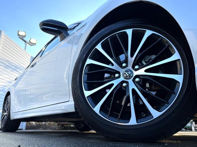 TOYOTA CAMRY HYBRID 2019 Image 31