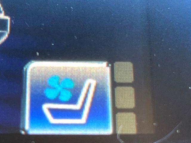 TOYOTA CROWN SEDAN HYBRID 2013 Image 31