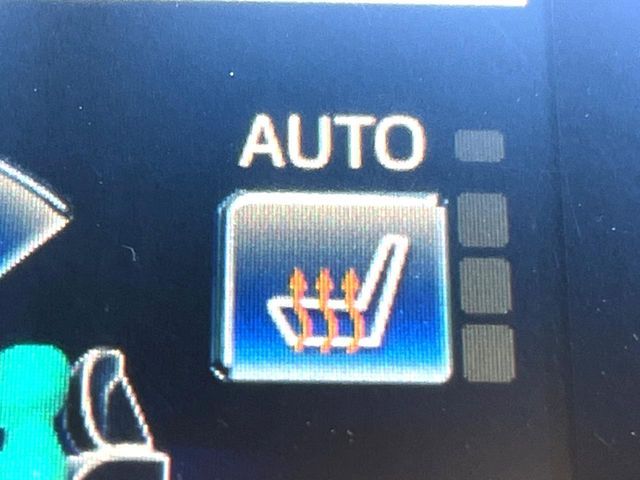 TOYOTA CROWN SEDAN HYBRID 2013 Image 31