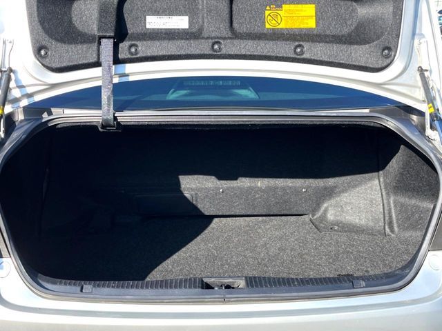 TOYOTA CROWN SEDAN HYBRID 2013 Image 31