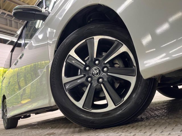 TOYOTA VOXY 2019 Image 31