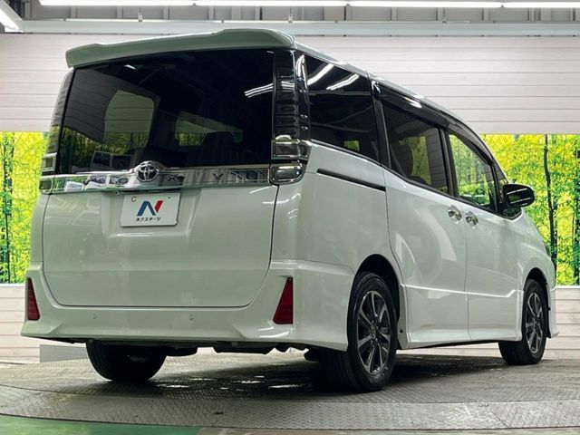 TOYOTA VOXY 2019 Image 31