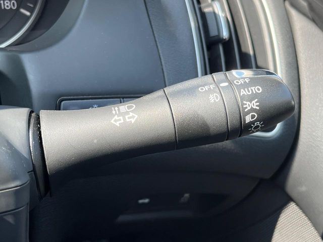 NISSAN SKYLINE 2019 Image 31