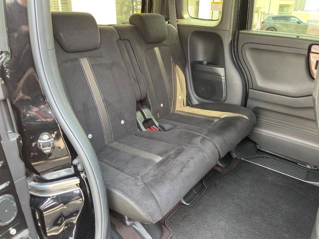 HONDA N BOX CUSTOM 2020 Image 31