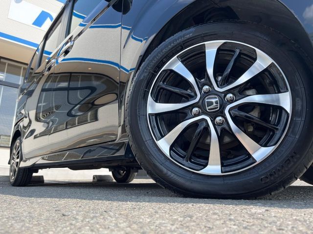 HONDA N BOX CUSTOM 2020 Image 31