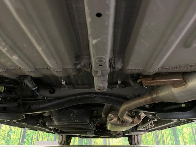 TOYOTA VOXY HYBRID 2022 Image 31