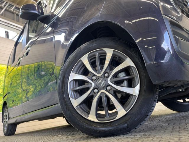 HONDA N BOX CUSTOM 2024 Image 31