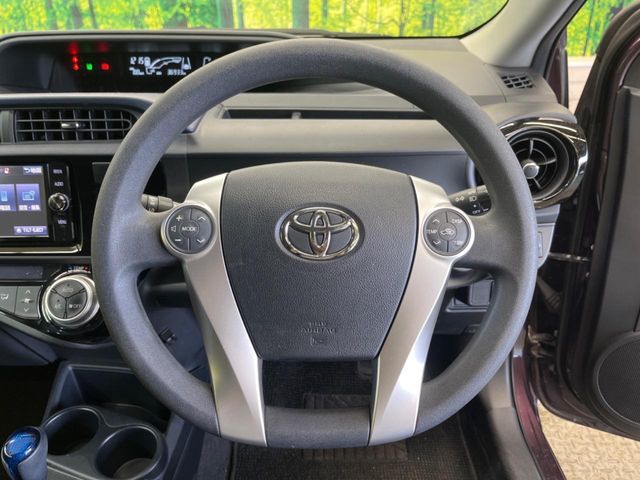 TOYOTA AQUA 2017 Image 31