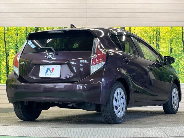 TOYOTA AQUA 2017 Image 31