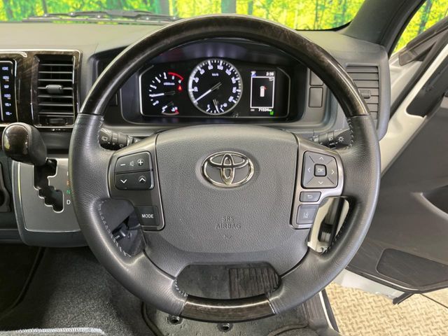 TOYOTA HIACE VAN 2WD 2020 Image 31