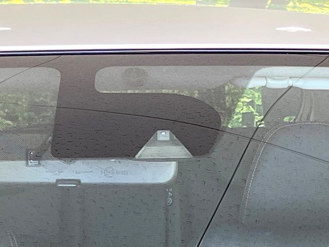 NISSAN NOTE 2015 Image 31