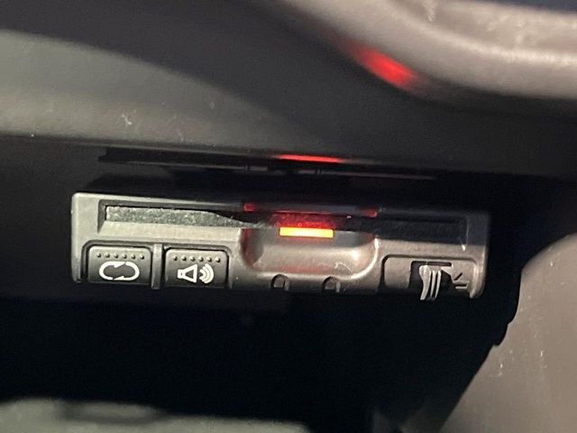 NISSAN NOTE 2015 Image 31