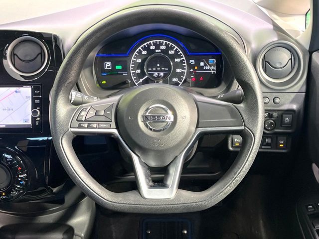 NISSAN NOTE 2018 Image 31