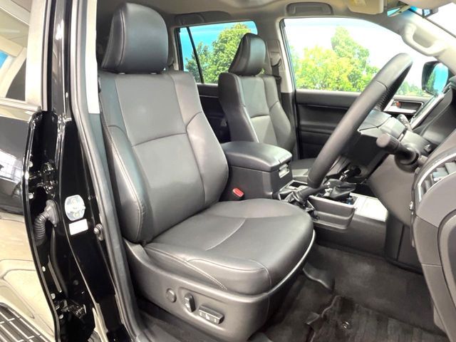 TOYOTA LANDCRUISER PRADO 2023 Image 31