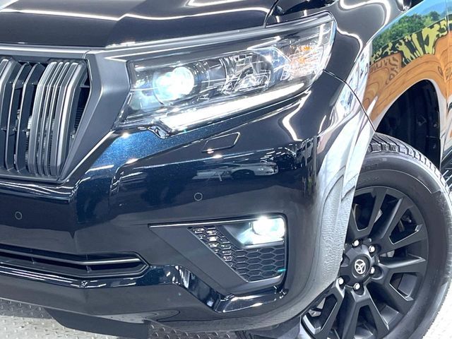 TOYOTA LANDCRUISER PRADO 2023 Image 31