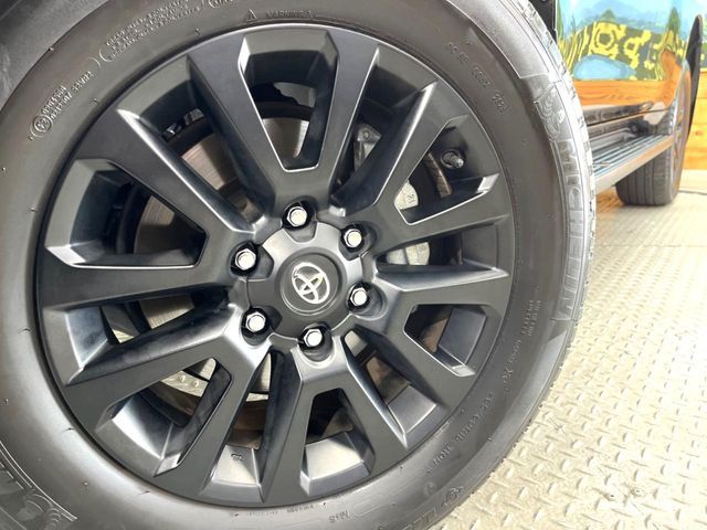 TOYOTA LANDCRUISER PRADO 2023 Image 31