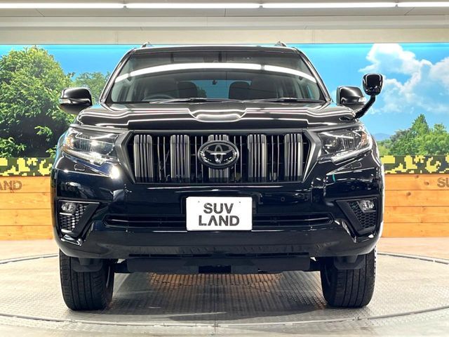 TOYOTA LANDCRUISER PRADO 2023 Image 31