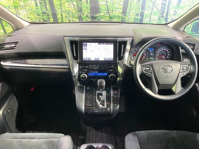 TOYOTA ALPHARD 2018 Image 31
