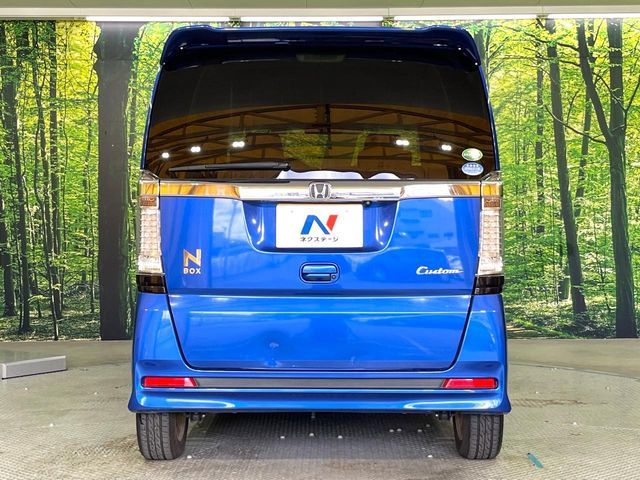 HONDA N BOX CUSTOM 2017 Image 31