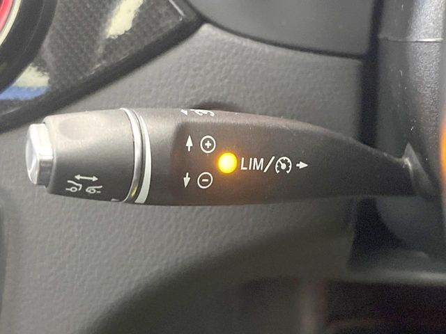 MERCEDES BENZ MERCEDES AMG GLA CLA 2017 Image 31