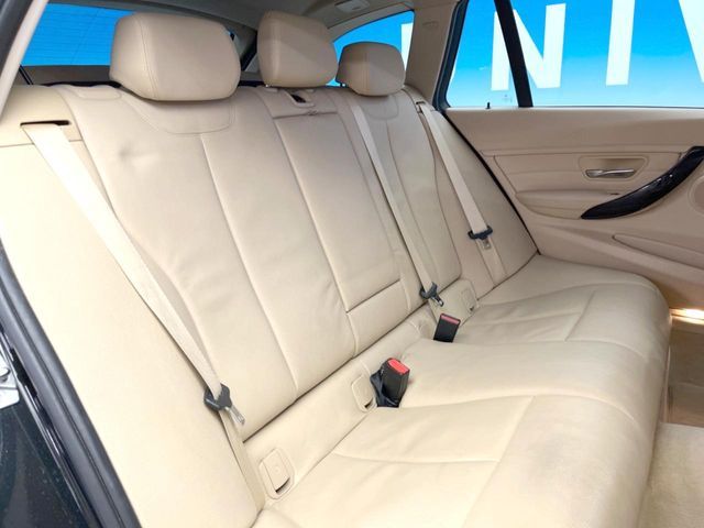 BMW 3SERIES TOURING 2015 Image 31