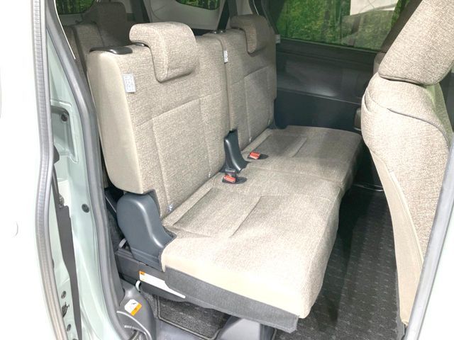 TOYOTA SIENTA HYBRID 2023 Image 31