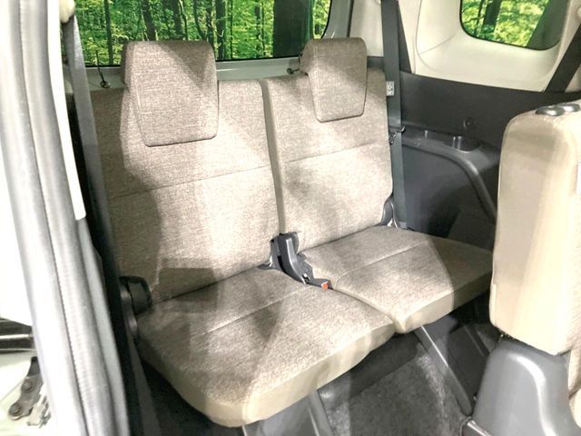 TOYOTA SIENTA HYBRID 2023 Image 31