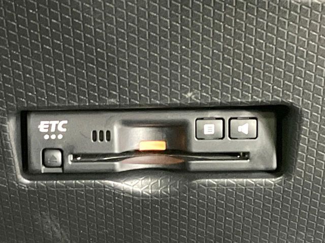 DAIHATSU TANTO FAN CROSS 2023 Image 31