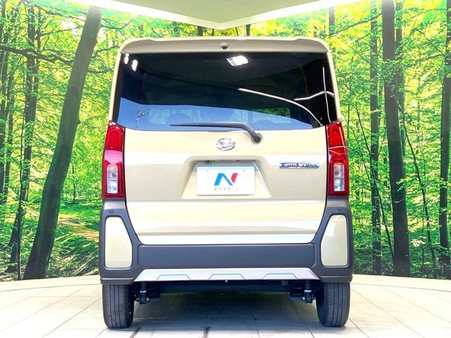 DAIHATSU TANTO FAN CROSS 2023 Image 31