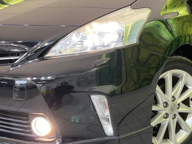 TOYOTA PRIUS ALPHA 2013 Image 31