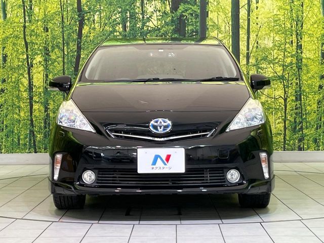 TOYOTA PRIUS ALPHA 2013 Image 31