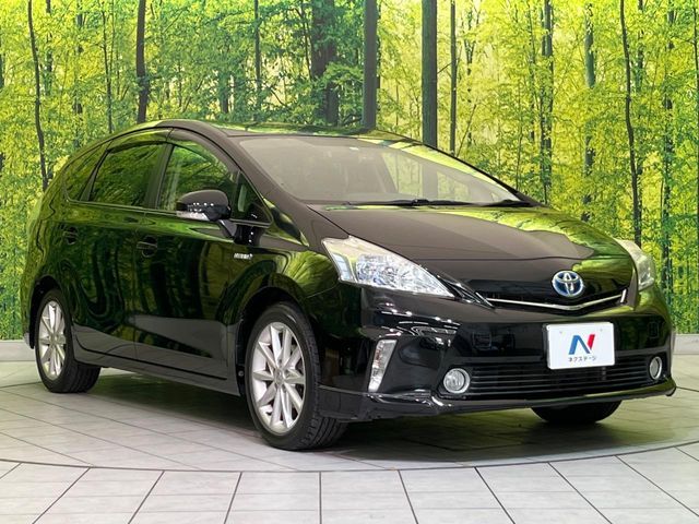 TOYOTA PRIUS ALPHA 2013 Image 31