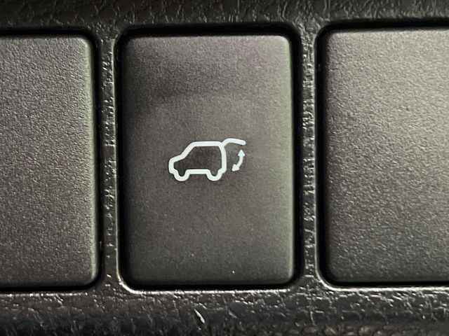 TOYOTA HARRIER 2WD 2015 Image 31