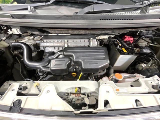 DAIHATSU TANTO CUSTOM 2014 Image 31