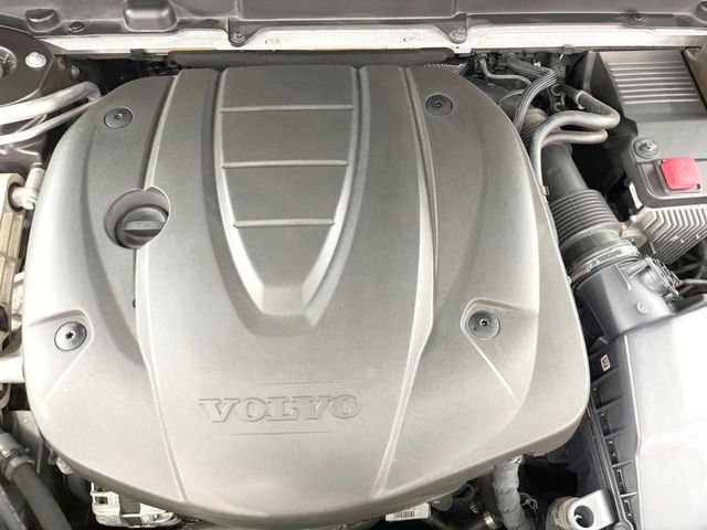 VOLVO XC60 2018 Image 31