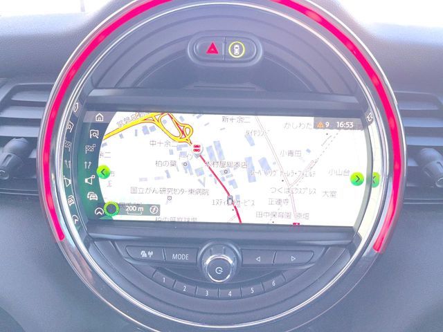 BMW MINI COOPER 5DOOR 2019 Image 31