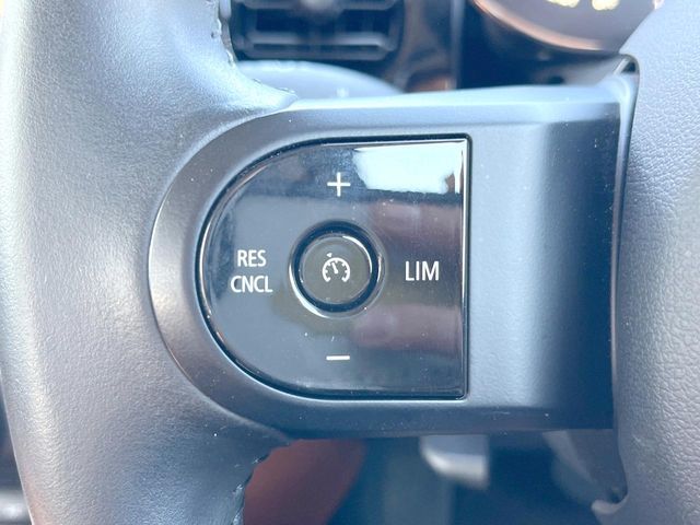 BMW MINI COOPER 5DOOR 2023 Image 31