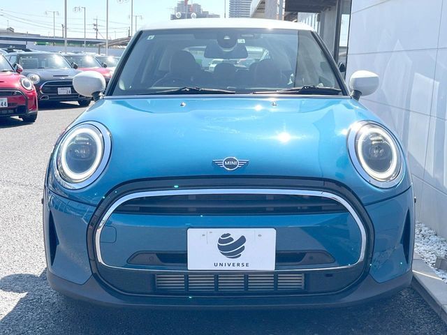 BMW MINI COOPER 5DOOR 2023 Image 31