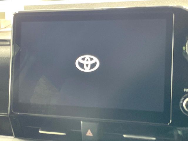 TOYOTA VOXY HYBRID 2023 Image 31