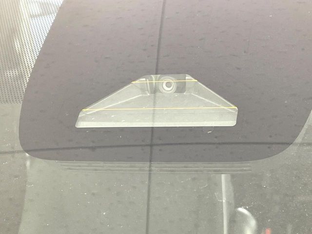 TOYOTA VOXY HYBRID 2023 Image 31