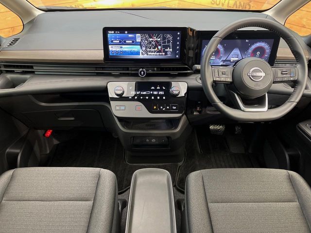 NISSAN SERENA  WG 4WD 2024 Image 31