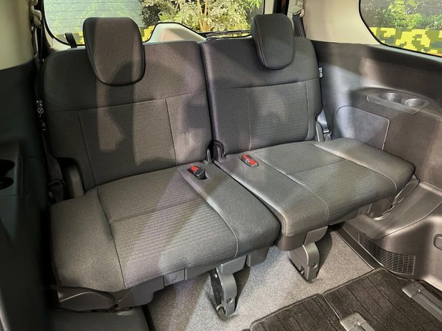 NISSAN SERENA  WG 4WD 2024 Image 31