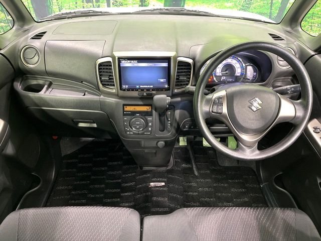 SUZUKI SPACIA CUSTOM Z 2017 Image 31